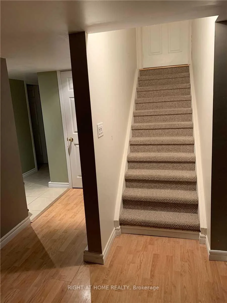 Photo 12 of Unit Bsm, 83 Lewis Honey Drive, Aurora, Bayview Northeast — HOMEH