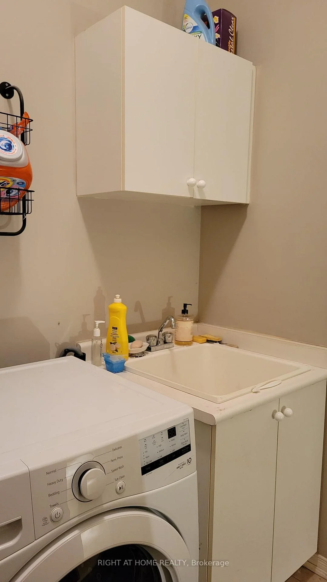 Photo 19 of Unit Bsm, 83 Lewis Honey Drive, Aurora, Bayview Northeast — HOMEH