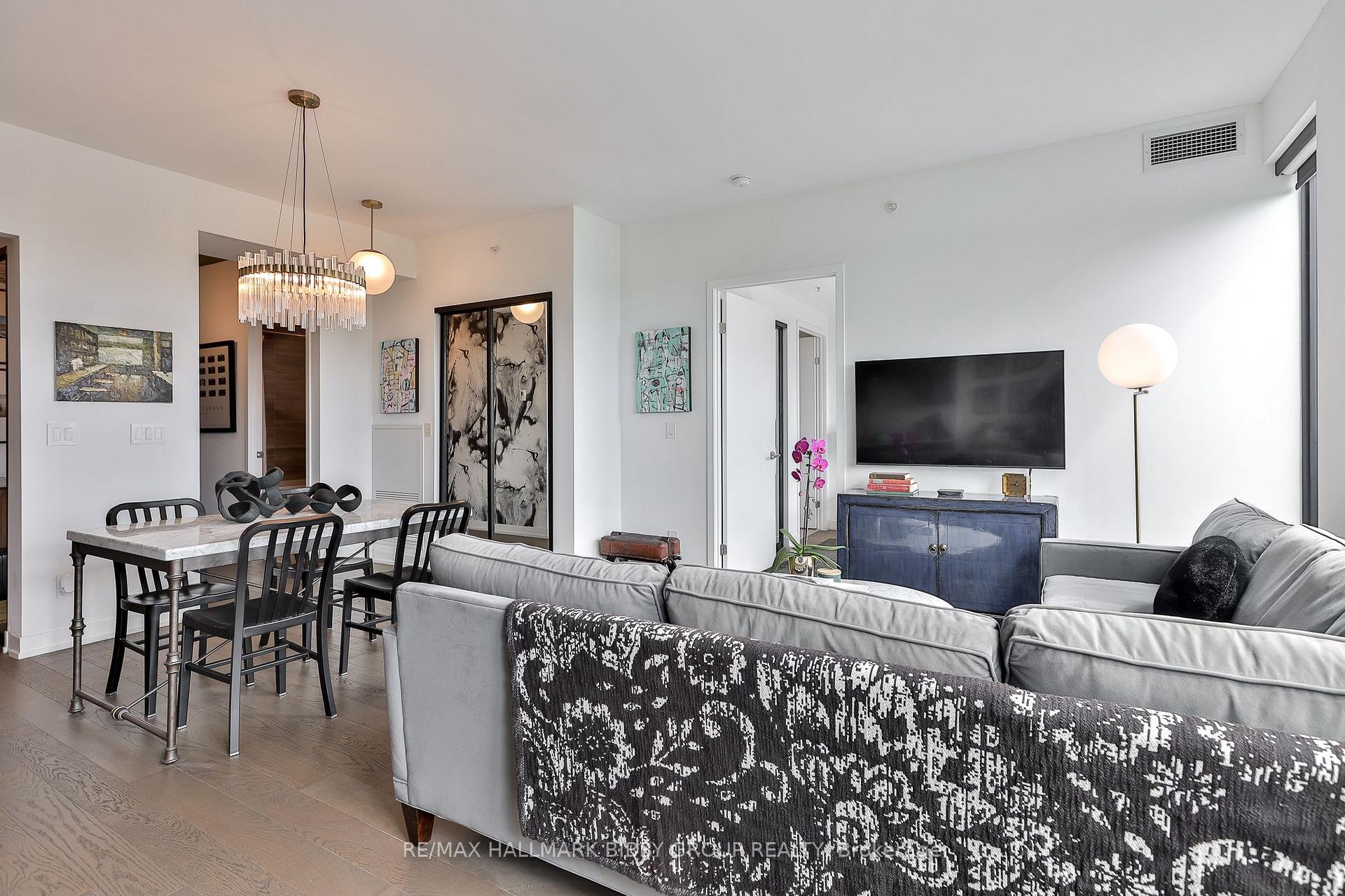 Photo 8 of Unit 614, 530 Indian Grove, Toronto, Junction Area — HOMEH