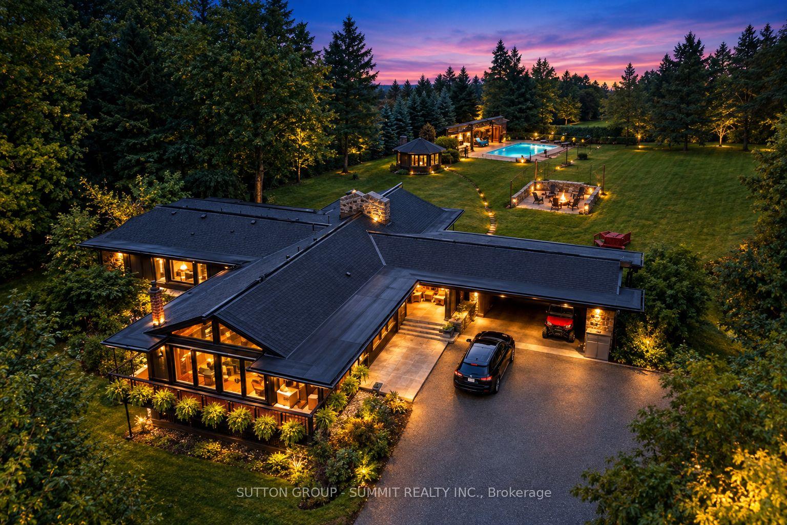 Photo of 2510 Britannia Road