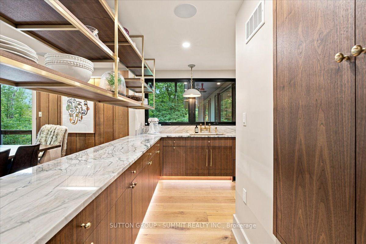 Photo 12 of 2510 Britannia Road, Burlington, Rural Burlington — HOMEH