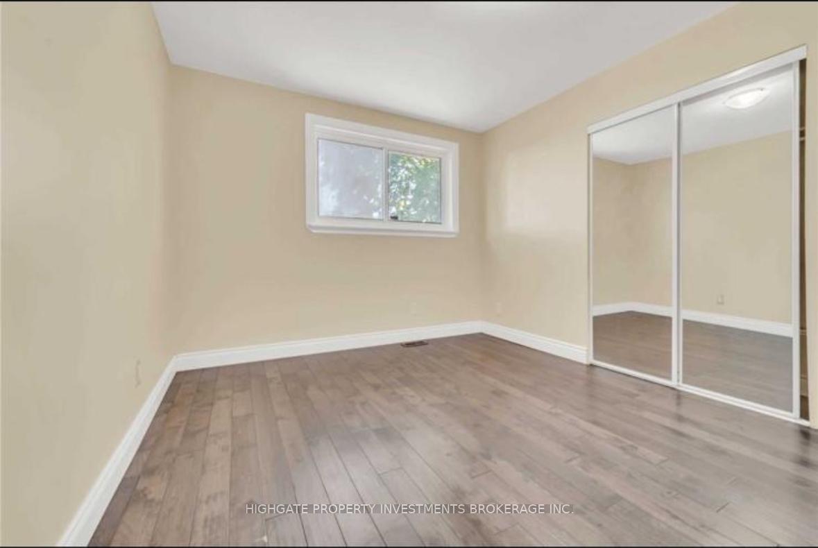 Photo 14 of Unit Main, 36 Reigate Avenue, Brampton, Madoc — HOMEH