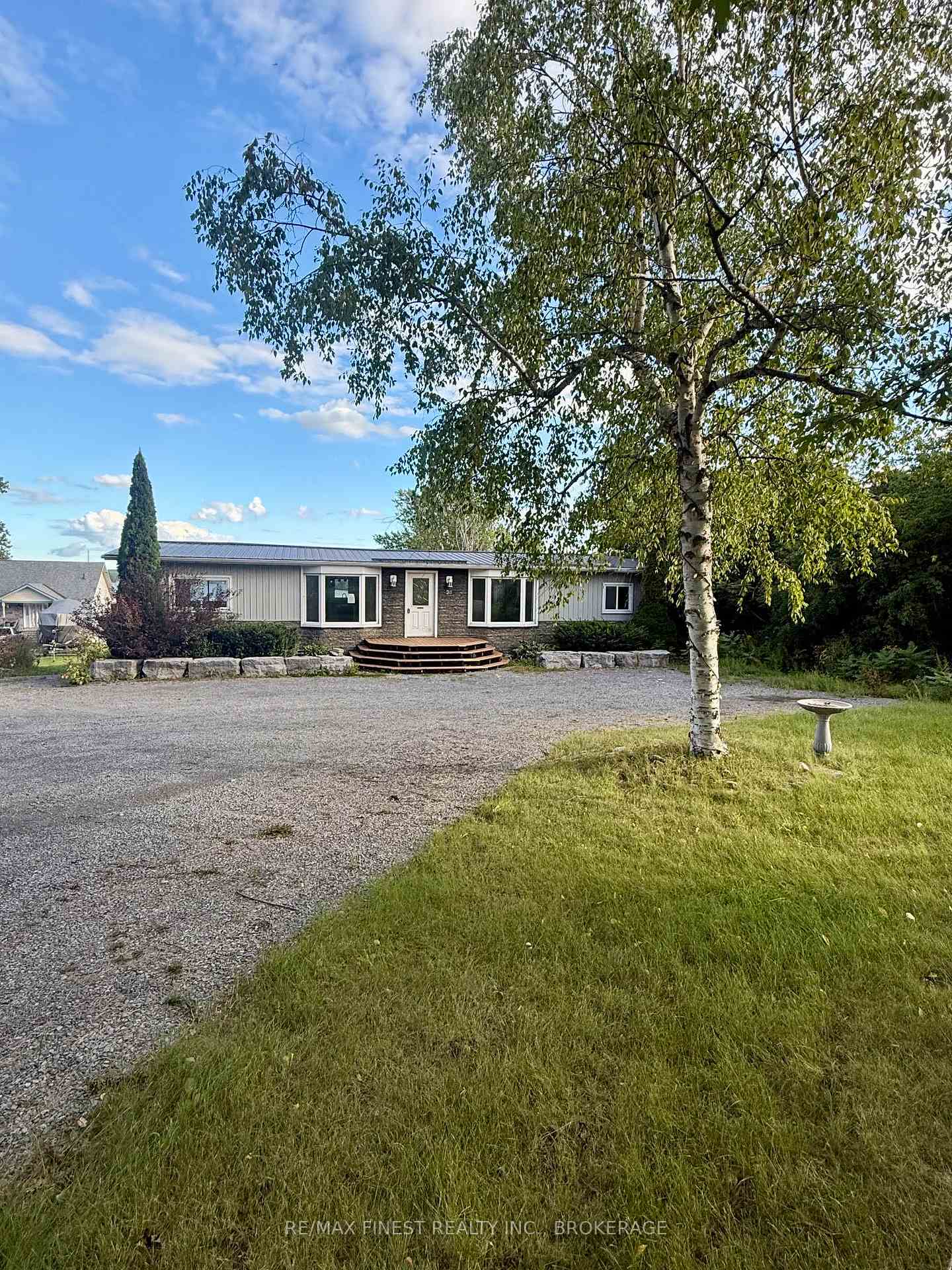 Photo 2 of 38A Main Street, Deseronto, Deseronto (Town) — HOMEH
