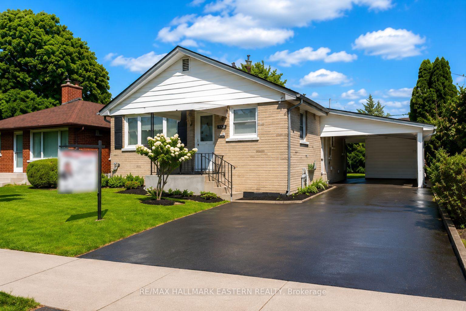 Photo 2 of 754 Crawford Place, Peterborough, Otonabee Ward 1 — HOMEH