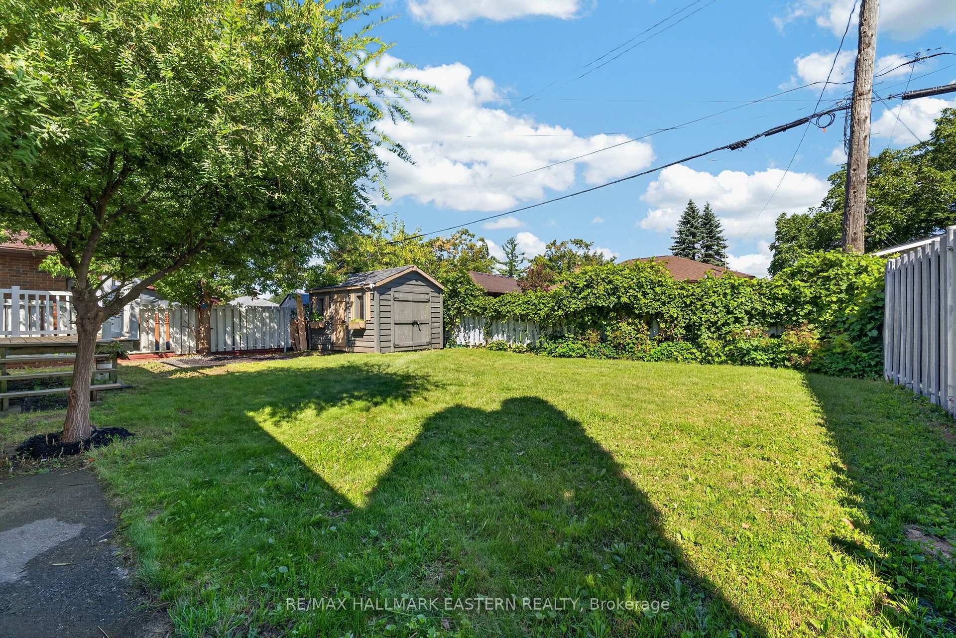 Photo 37 of 754 Crawford Place, Peterborough, Otonabee Ward 1 — HOMEH