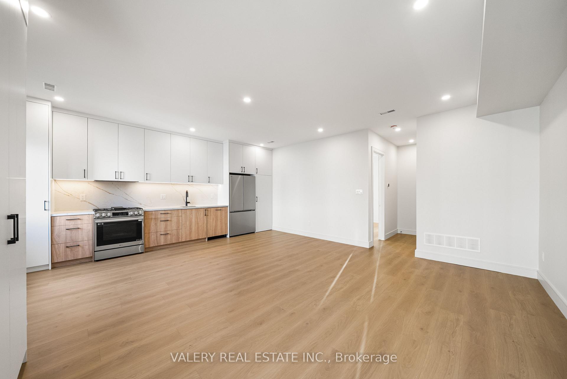Photo 3 of 144 Dovercourt Road, Toronto, Little Portugal — HOMEH