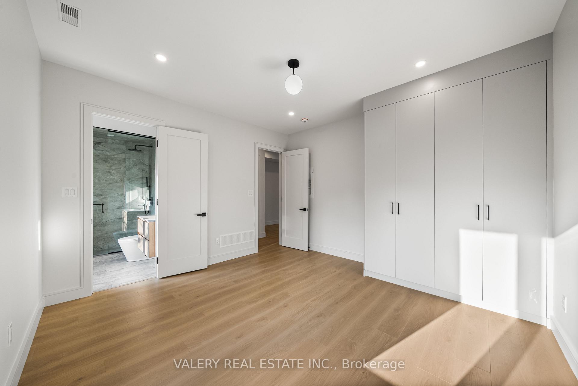 Photo 8 of 144 Dovercourt Road, Toronto, Little Portugal — HOMEH