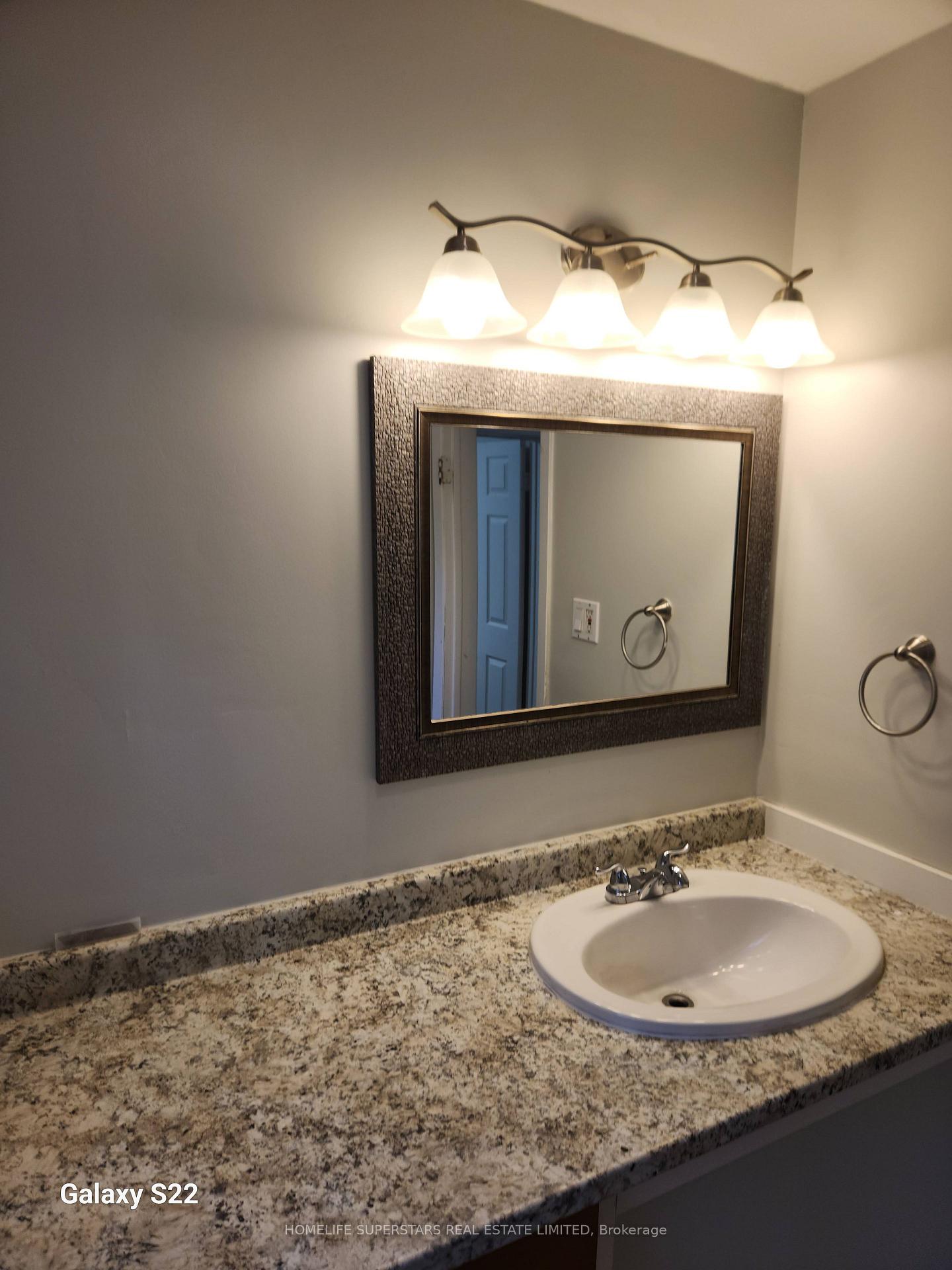 Photo 15 of Unit Upper Unit, 139 Macgregor Crescent, Waterloo, Lincoln Village — HOMEH