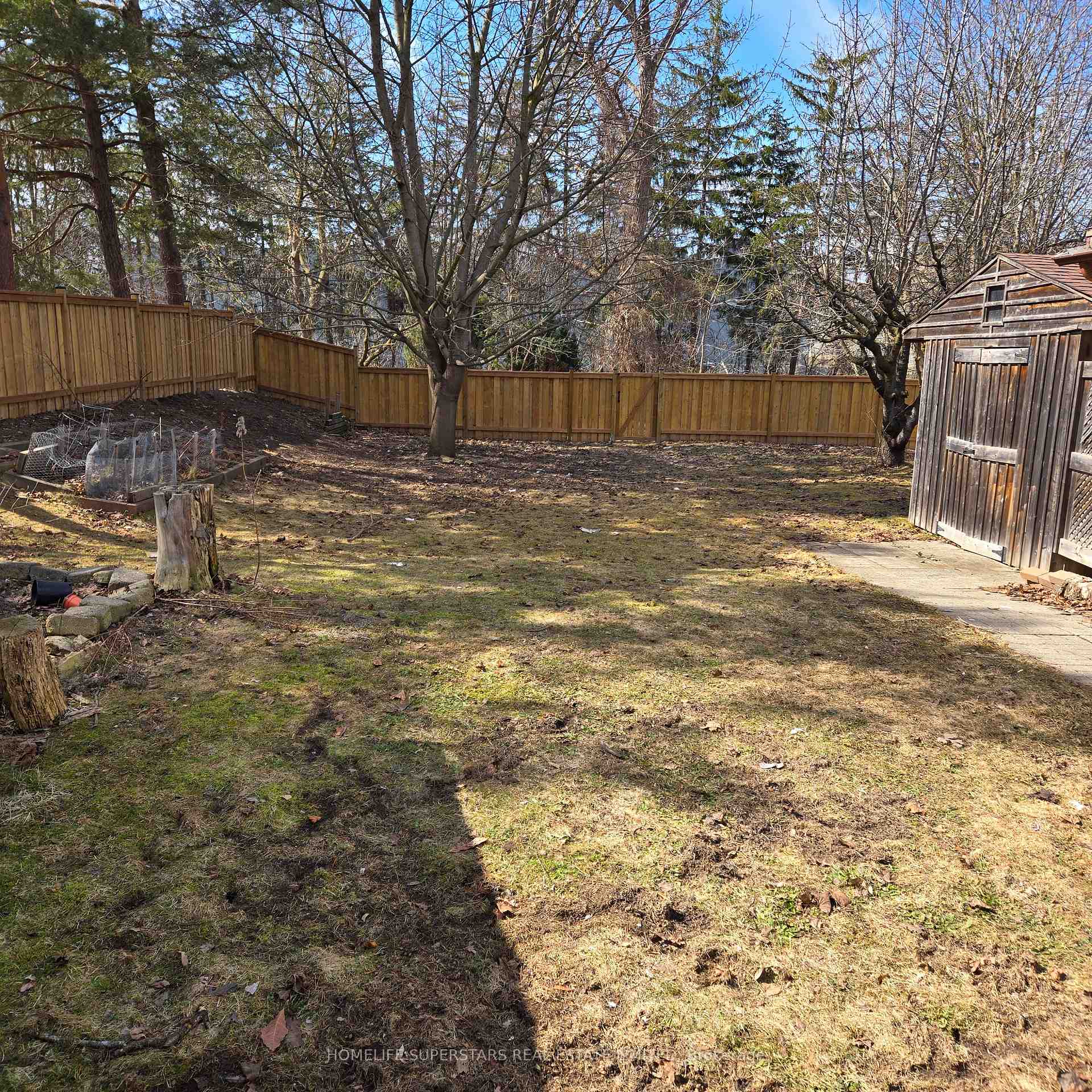 Photo 21 of Unit Upper Unit, 139 Macgregor Crescent, Waterloo, Lincoln Village — HOMEH