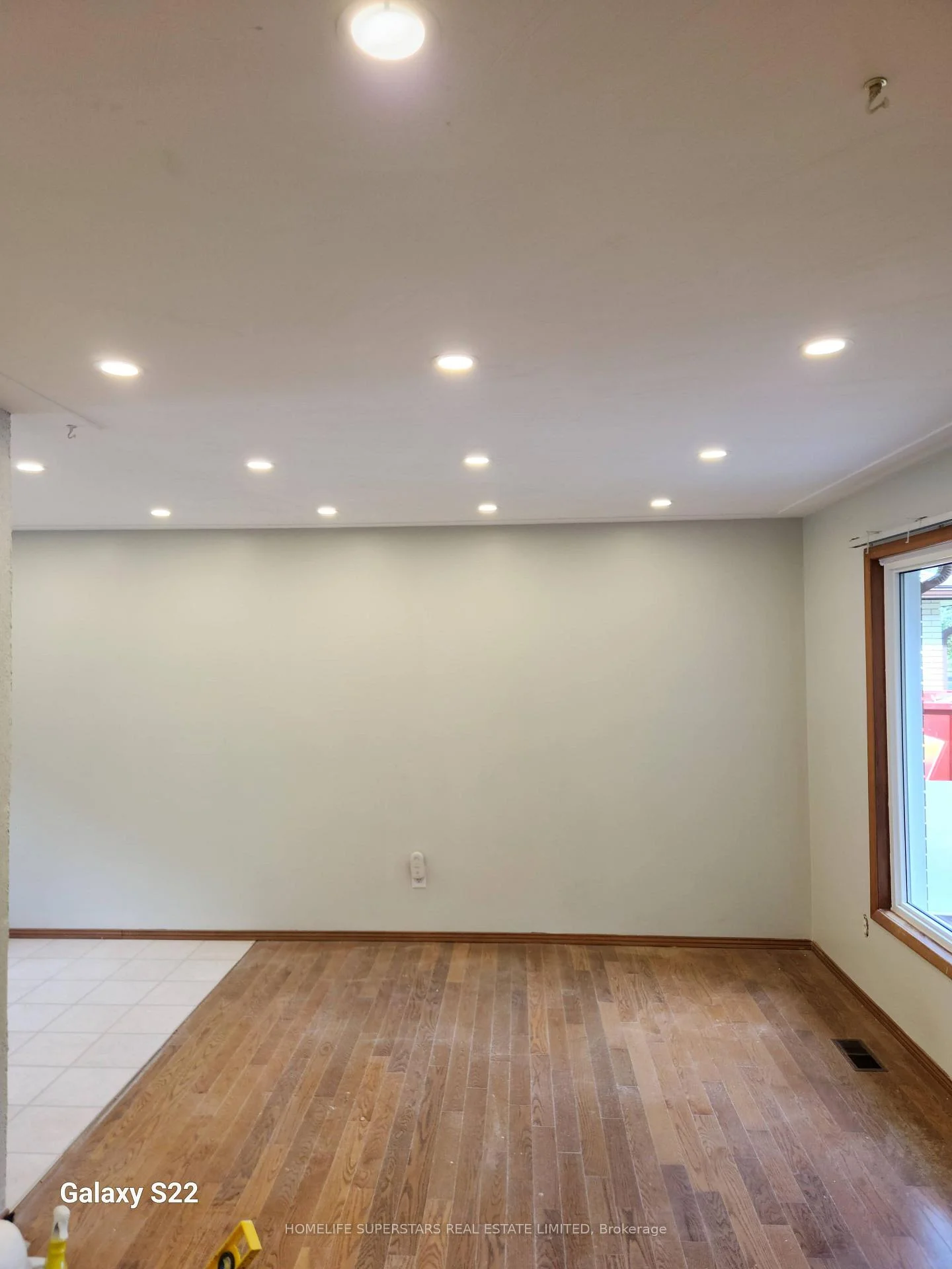 Photo 11 of Unit Upper Unit, 139 Macgregor Crescent, Waterloo, Lincoln Village — HOMEH
