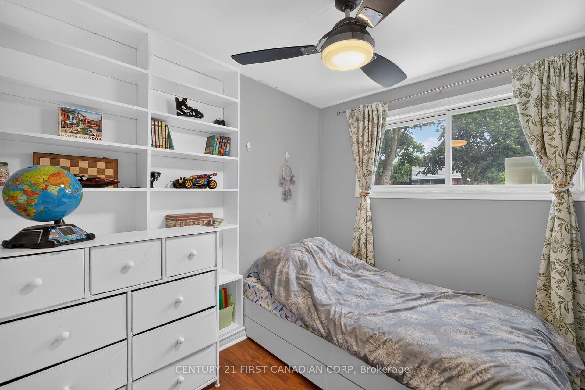 Photo 30 of 285 Panorama Crescent, London, South J — HOMEH