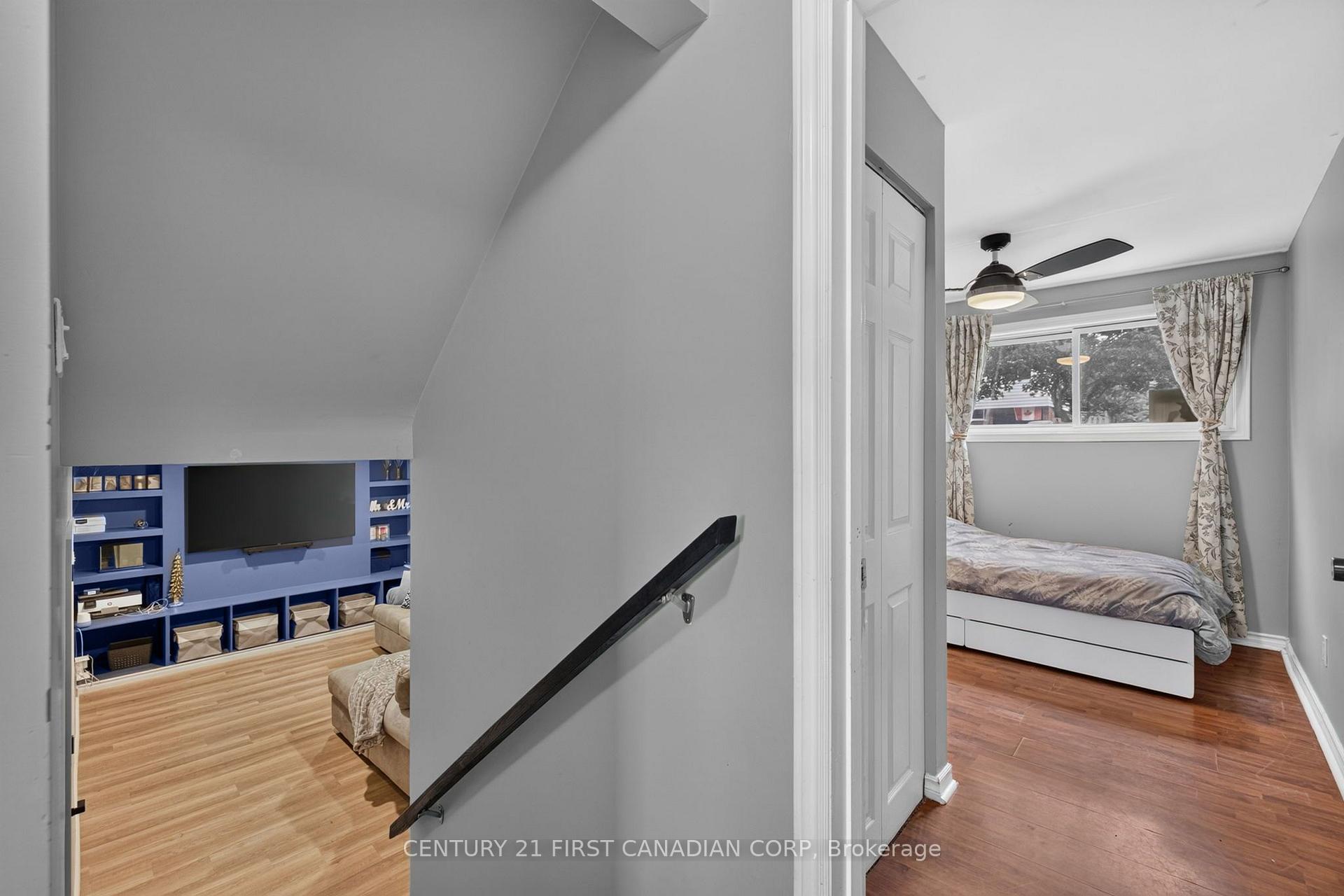 Photo 36 of 285 Panorama Crescent, London, South J — HOMEH
