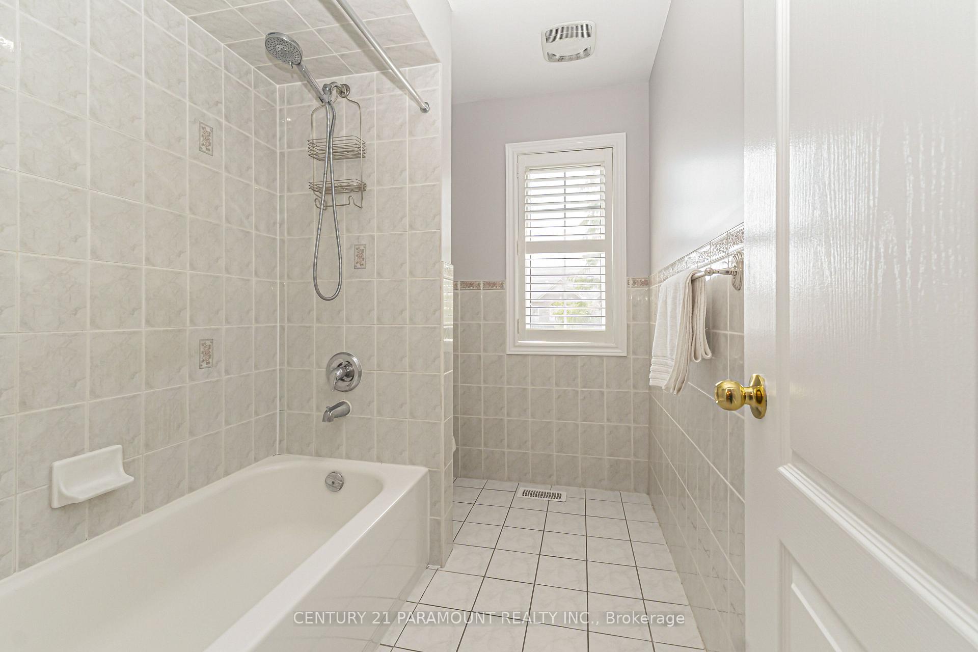 Photo 23 of 56 Dovehaven Crescent, Brampton, Bram East — HOMEH