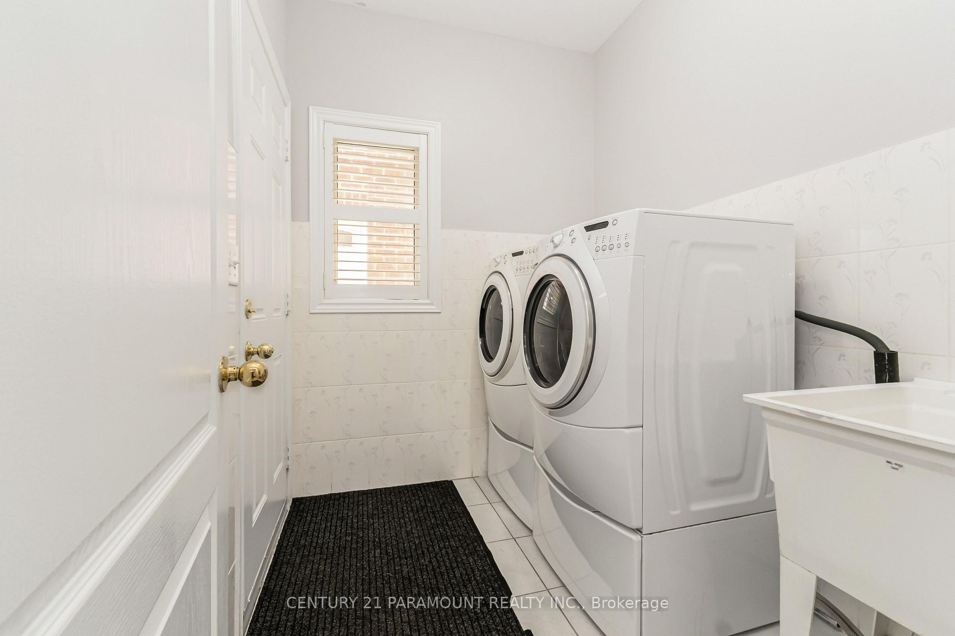 Photo 24 of 56 Dovehaven Crescent, Brampton, Bram East — HOMEH