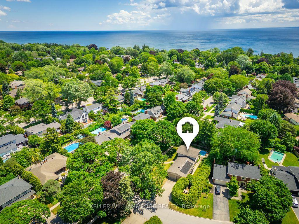 Photo 5 of 280 Penn Drive, Burlington, Roseland — HOMEH