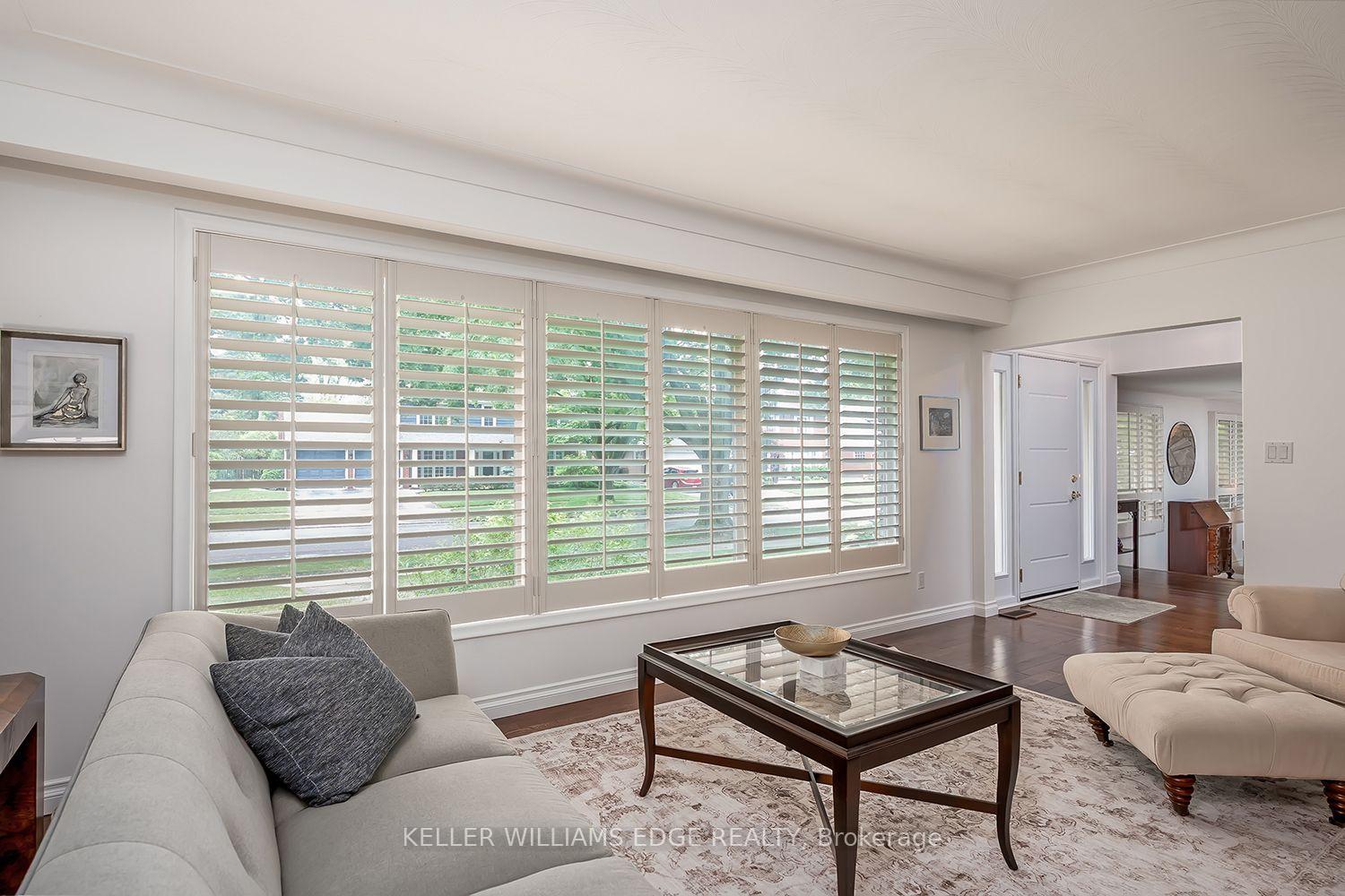 Photo 9 of 280 Penn Drive, Burlington, Roseland — HOMEH