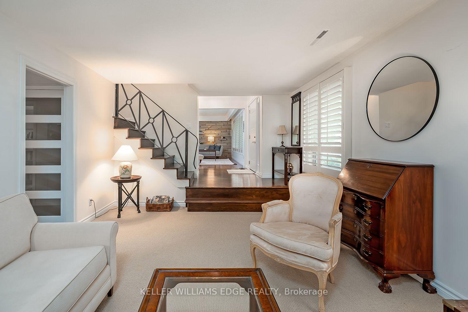 Photo 19 of 280 Penn Drive, Burlington, Roseland — HOMEH