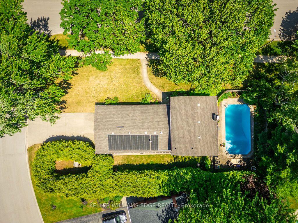 Photo 42 of 280 Penn Drive, Burlington, Roseland — HOMEH
