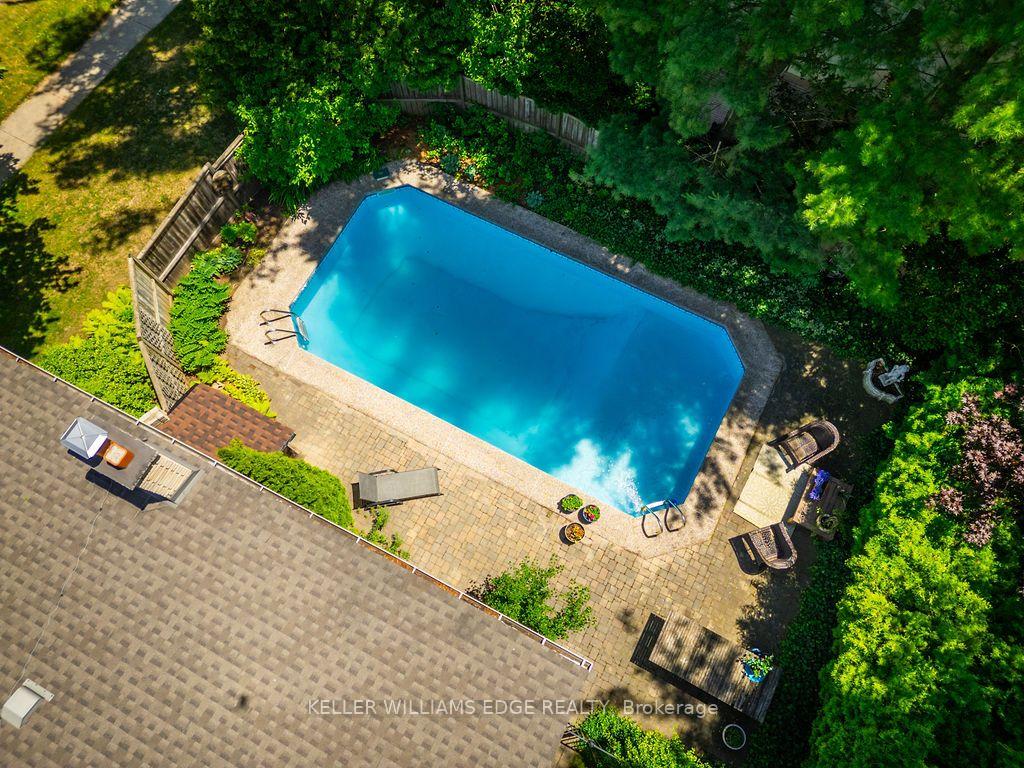 Photo 44 of 280 Penn Drive, Burlington, Roseland — HOMEH