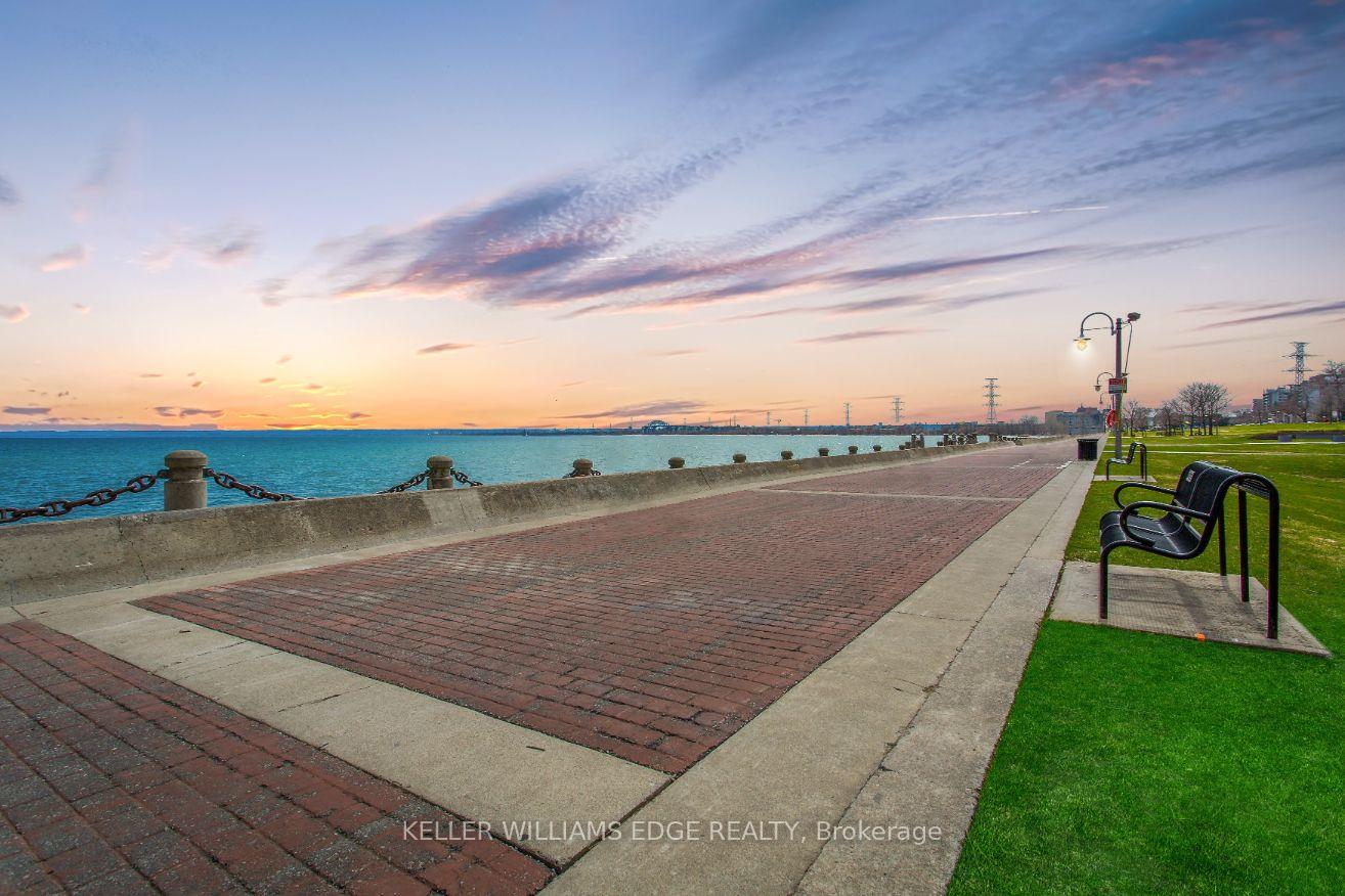 Photo 47 of 280 Penn Drive, Burlington, Roseland — HOMEH