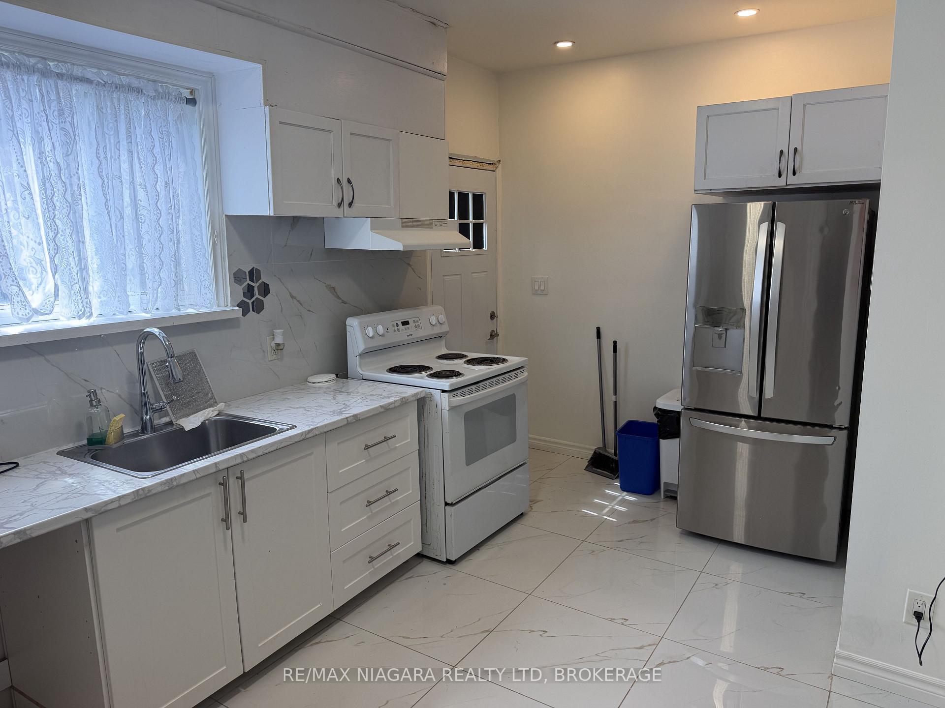 Photo 2 of Unit 1, 272 Mitchell Street, Port Colborne, East Village — HOMEH
