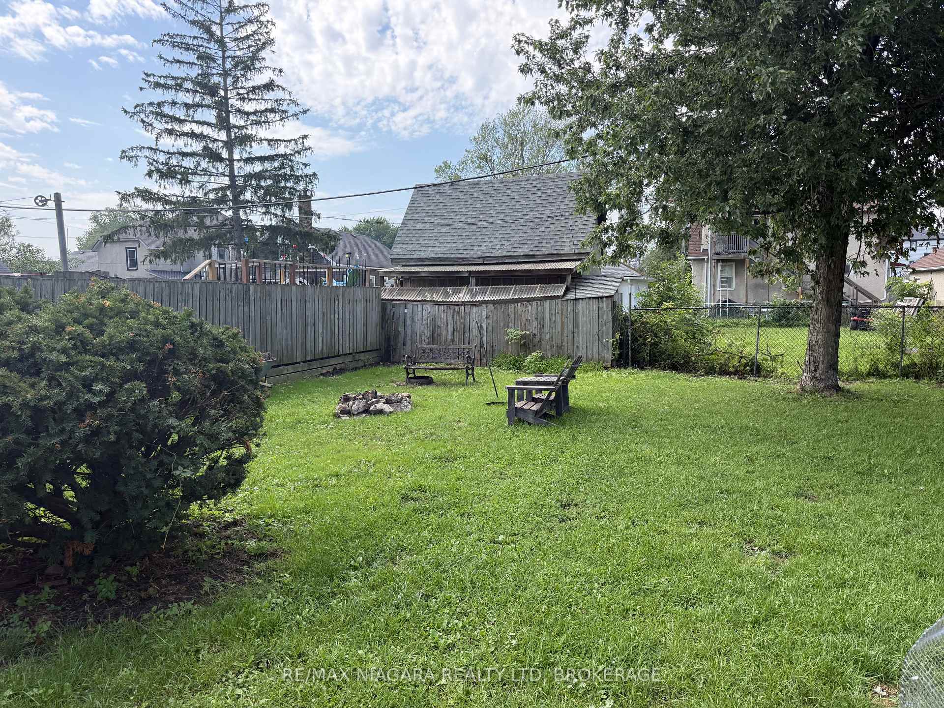 Photo 11 of Unit 1, 272 Mitchell Street, Port Colborne, East Village — HOMEH
