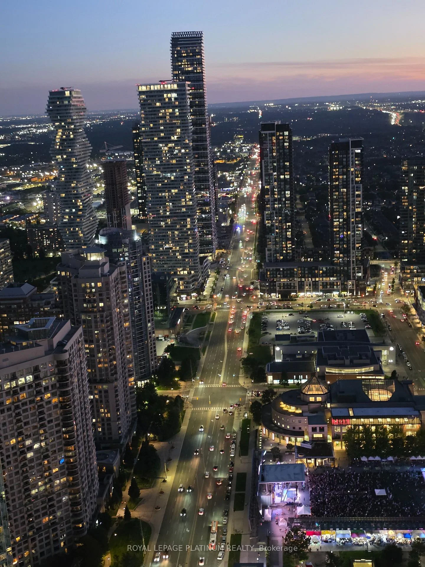 Photo 24 of 4015 The Exchange, Mississauga, City Centre — HOMEH