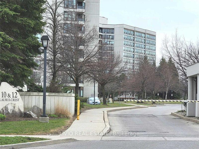 Photo 2 of Unit 310, 10 Laurelcrest Street, Brampton, Queen Street Corridor — HOMEH