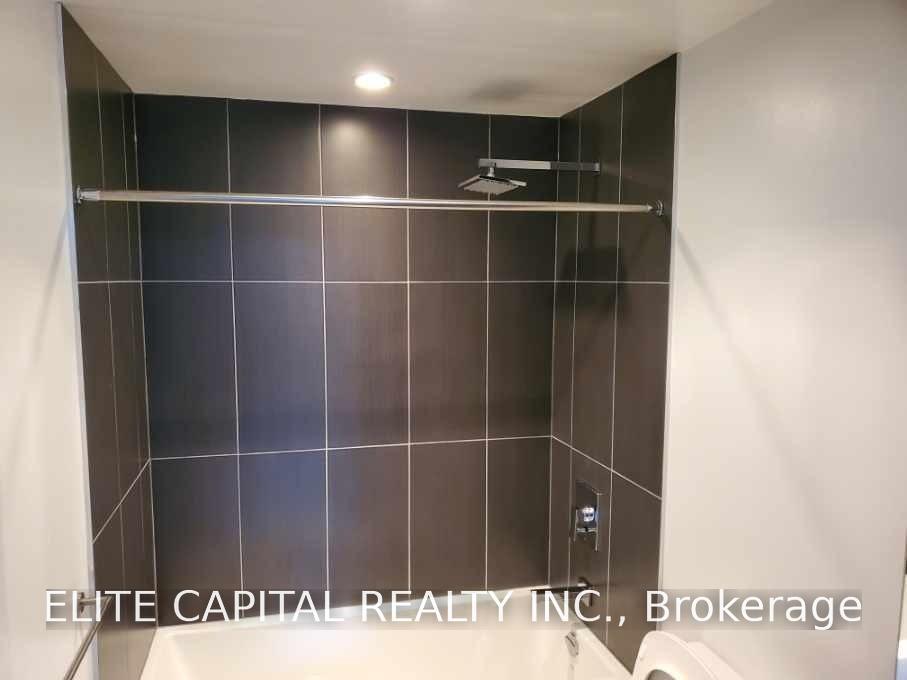 Photo 4 of Unit 1015, 70 Temperance Street, Toronto, Bay Street Corridor — HOMEH
