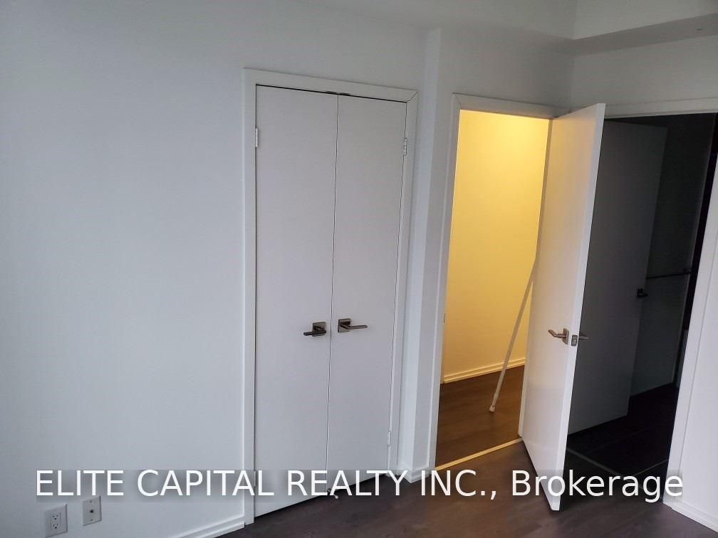 Photo 7 of Unit 1015, 70 Temperance Street, Toronto, Bay Street Corridor — HOMEH