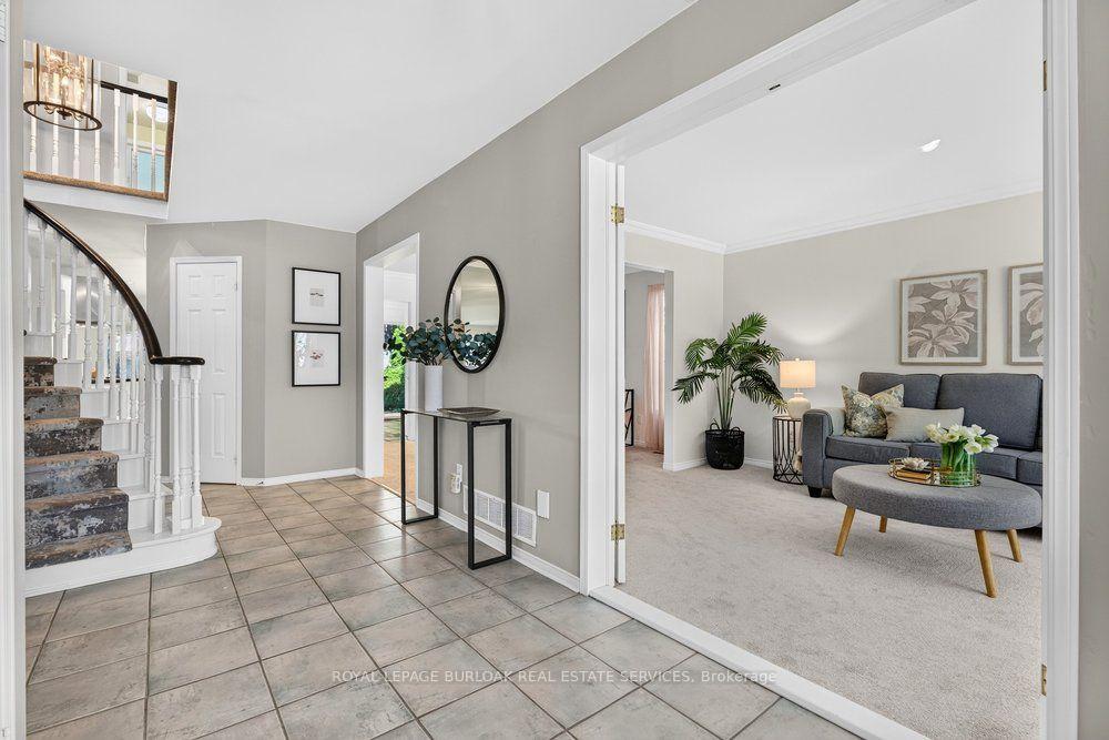 Photo 5 of 3205 Tania Crescent, Burlington, Headon — HOMEH