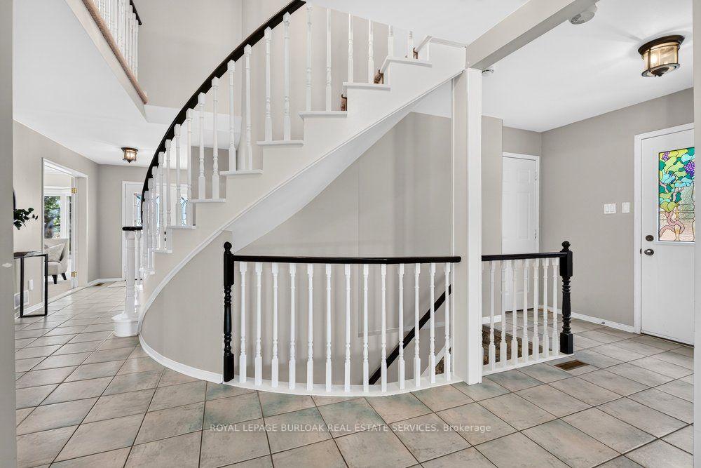 Photo 19 of 3205 Tania Crescent, Burlington, Headon — HOMEH