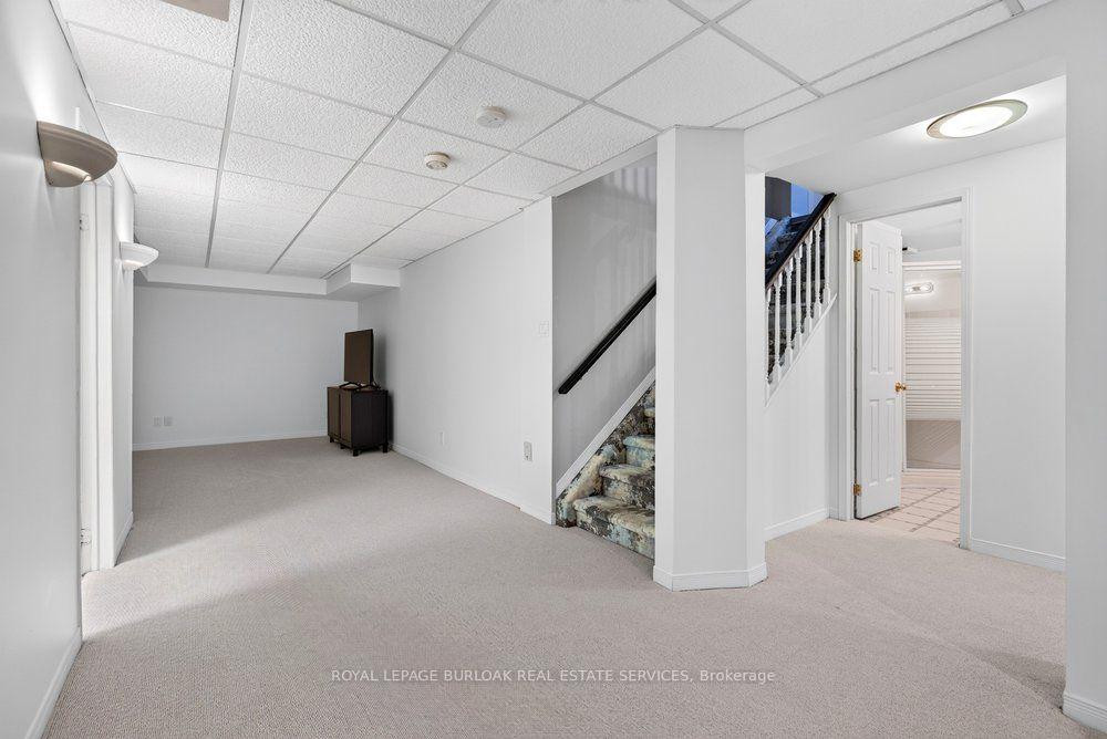 Photo 34 of 3205 Tania Crescent, Burlington, Headon — HOMEH