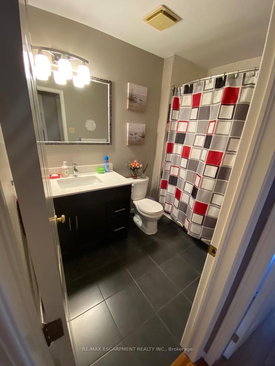 Photo 23 of Unit 38, 38 Elora Drive, Hamilton, Fessenden — HOMEH