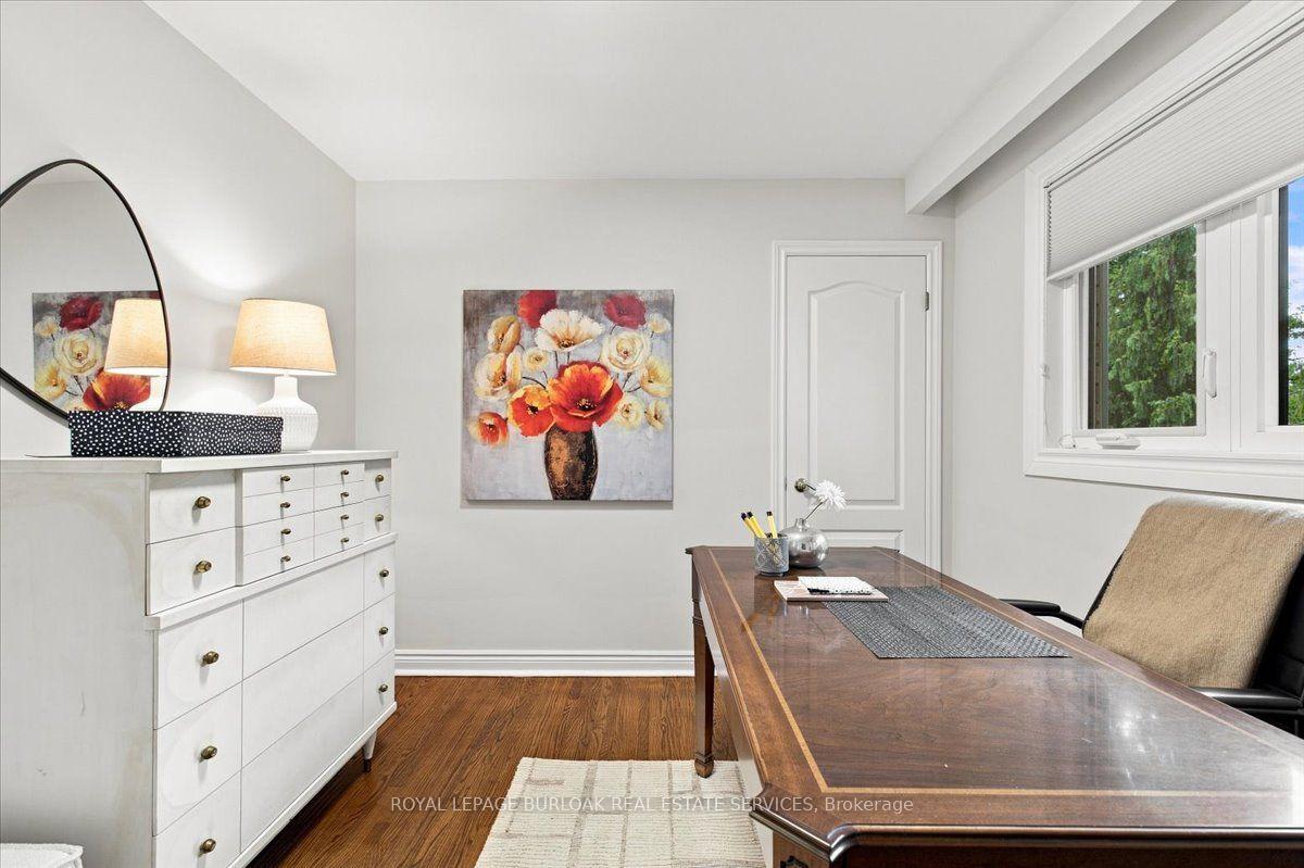 Photo 31 of 4430 Hawthorne Drive, Burlington, Shoreacres — HOMEH