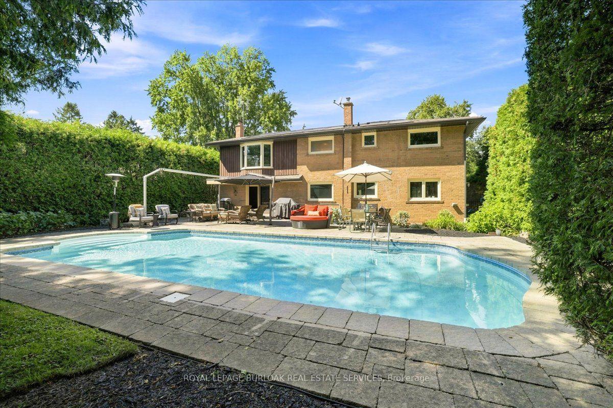 Photo 37 of 4430 Hawthorne Drive, Burlington, Shoreacres — HOMEH