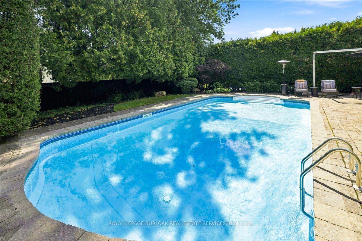 Photo 41 of 4430 Hawthorne Drive, Burlington, Shoreacres — HOMEH