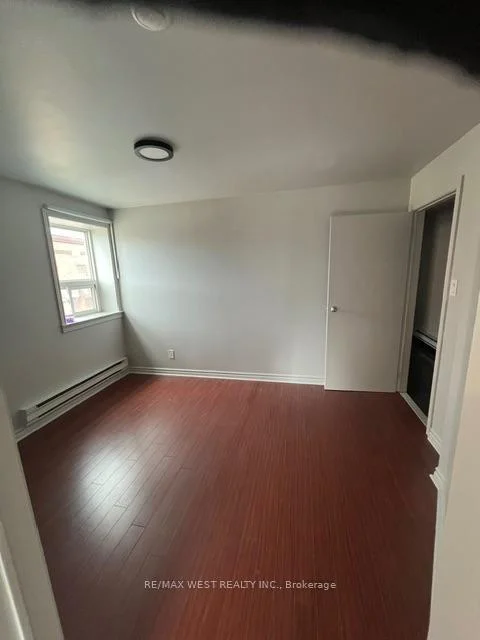 Photo 3 of Unit 2, 932 Dundas Street, Toronto, Trinity-Bellwoods — HOMEH