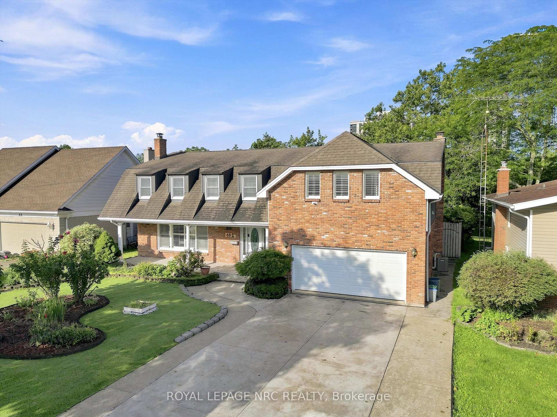Photo 1 of 46 Adelene Crescent, St. Catharines, Glendale/Glenridge — HOMEH