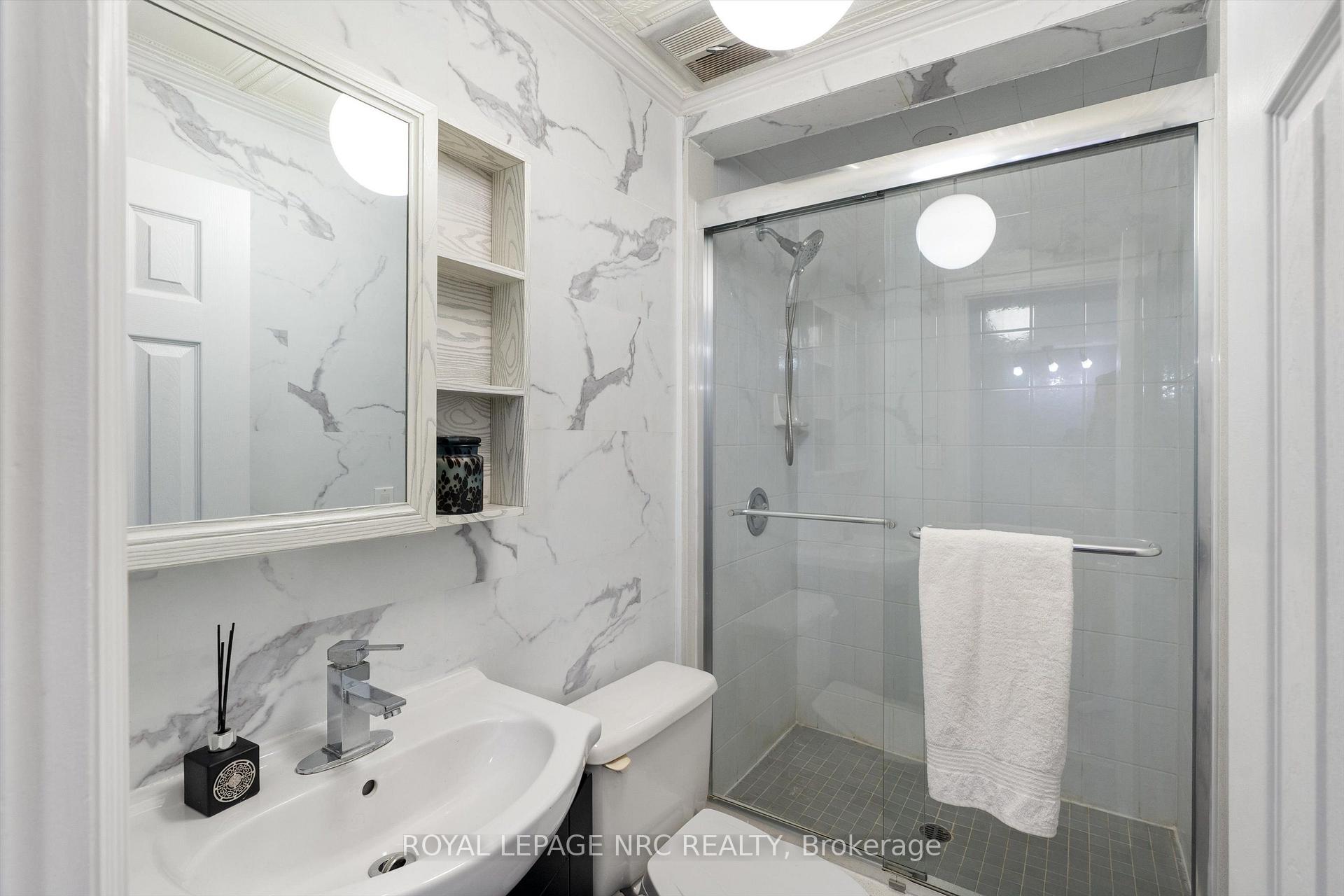 Photo 34 of 46 Adelene Crescent, St. Catharines, Glendale/Glenridge — HOMEH