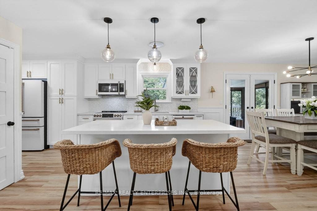 Photo 10 of 6543 Chippewa Road E, Hamilton, Mount Hope — HOMEH