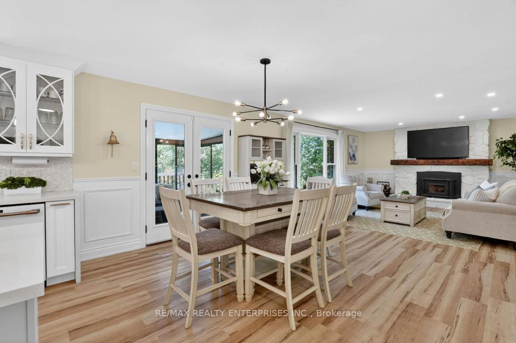 Photo 12 of 6543 Chippewa Road E, Hamilton, Mount Hope — HOMEH
