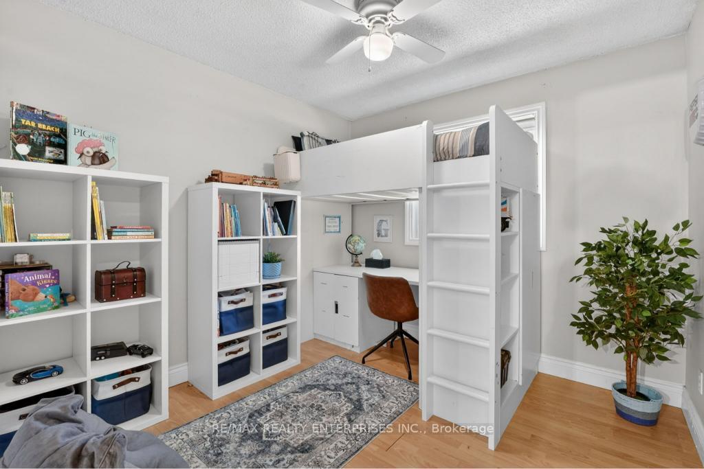 Photo 19 of 6543 Chippewa Road E, Hamilton, Mount Hope — HOMEH