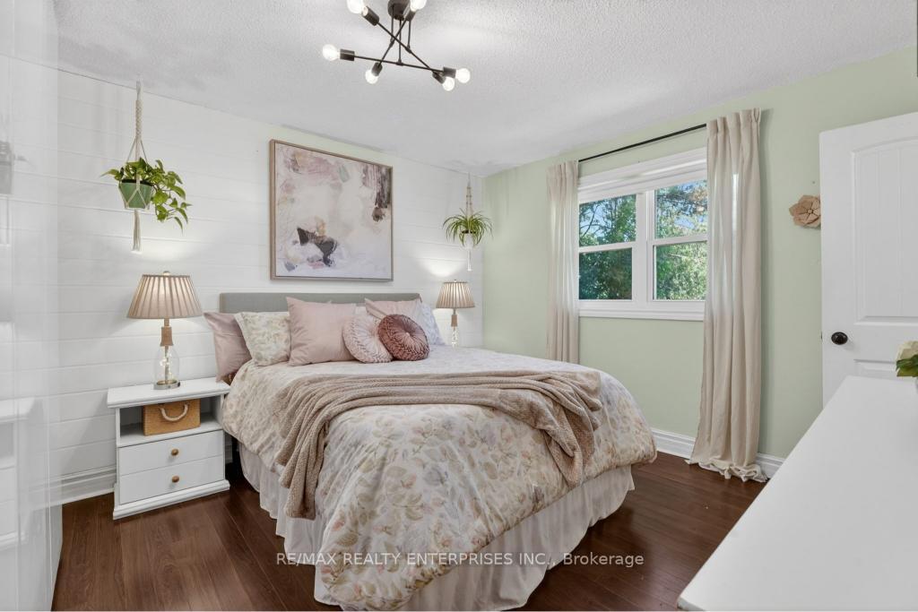 Photo 22 of 6543 Chippewa Road E, Hamilton, Mount Hope — HOMEH