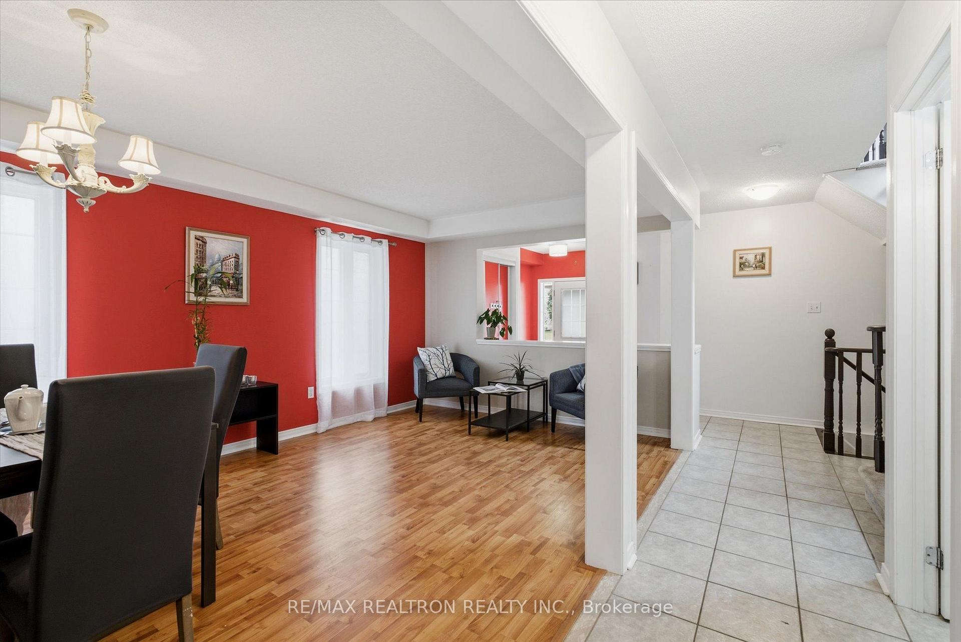 Photo 8 of 78 Hutton Place, Clarington, Bowmanville — HOMEH