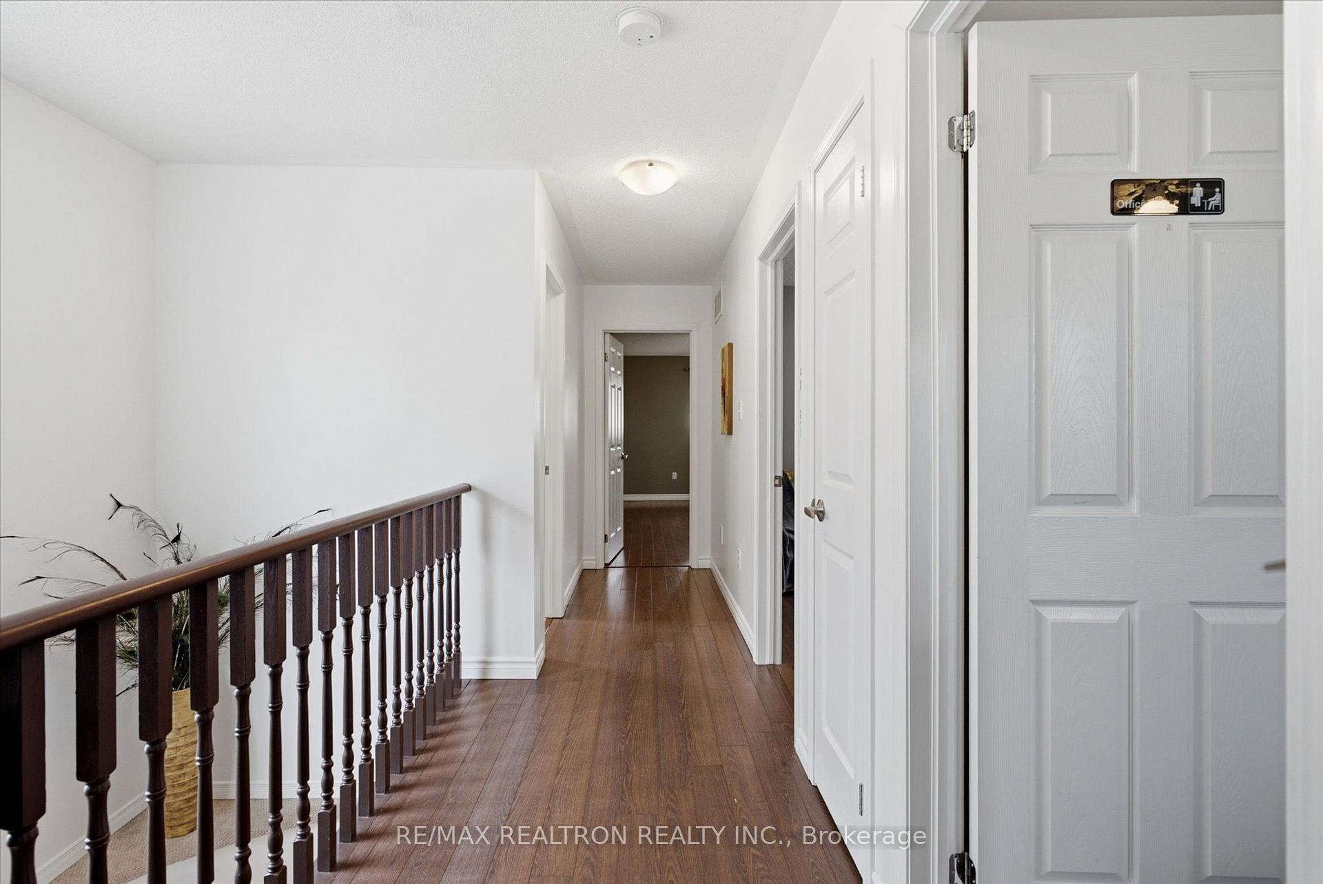 Photo 20 of 78 Hutton Place, Clarington, Bowmanville — HOMEH