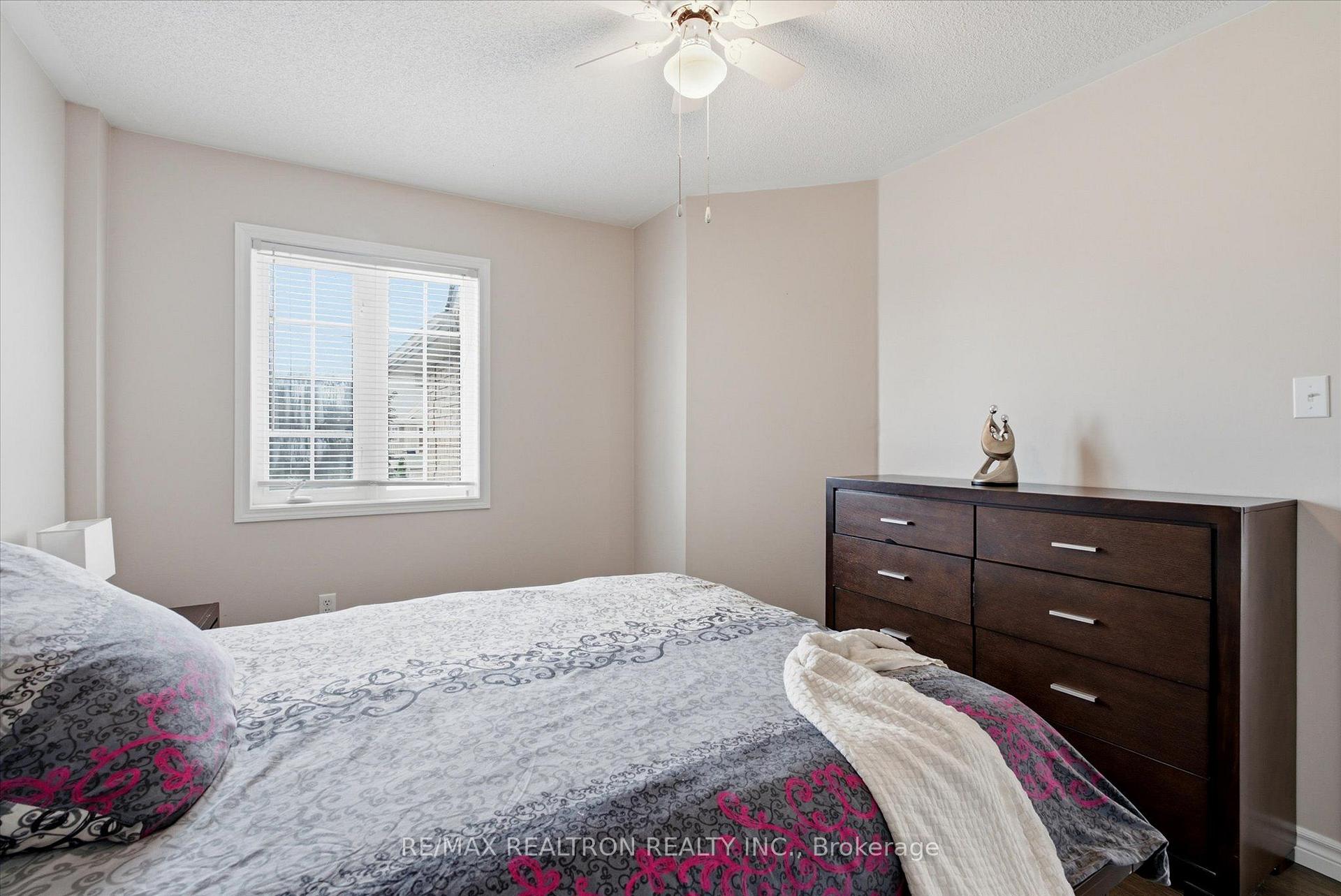 Photo 26 of 78 Hutton Place, Clarington, Bowmanville — HOMEH
