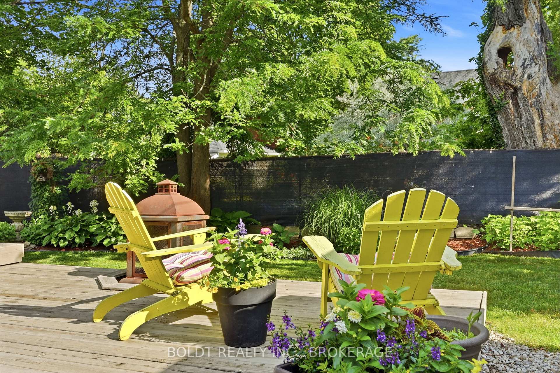 Photo 28 of 9 Woodgate Avenue, St. Catharines, Old Glenridge — HOMEH