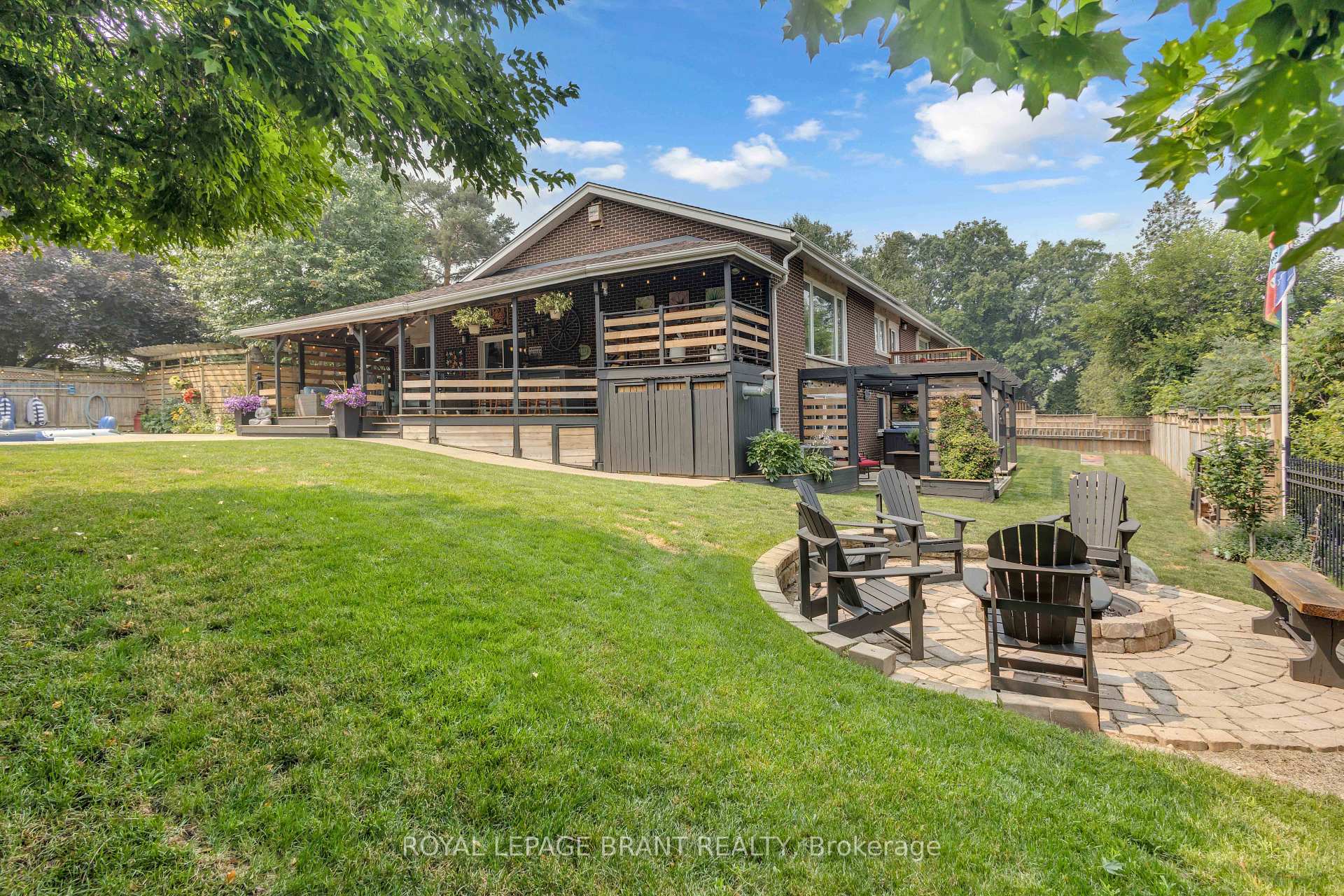 Photo 1 of 112 Myers Road, Cambridge, Christopher-Champlain — HOMEH