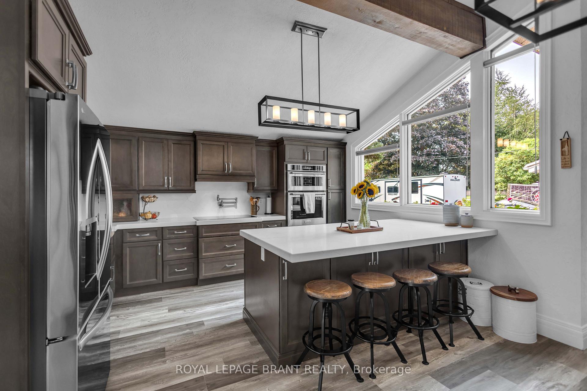Photo 3 of 112 Myers Road, Cambridge, Christopher-Champlain — HOMEH
